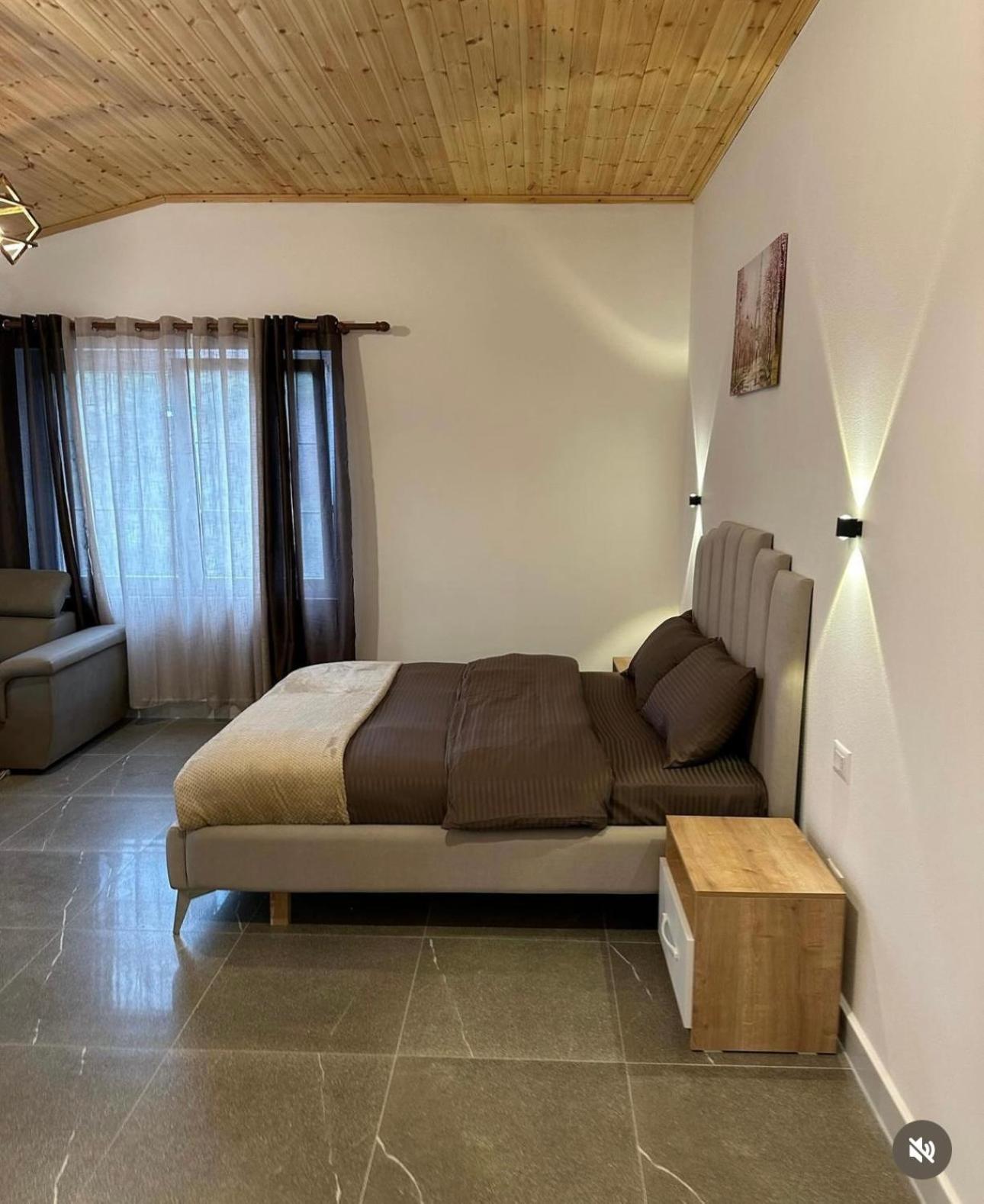 Qyteza Guest House & Camping ชโคเดอร์ ภายนอก รูปภาพ