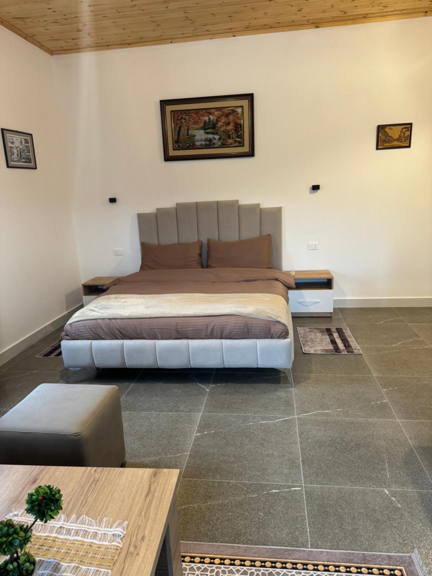 Qyteza Guest House & Camping ชโคเดอร์ ภายนอก รูปภาพ