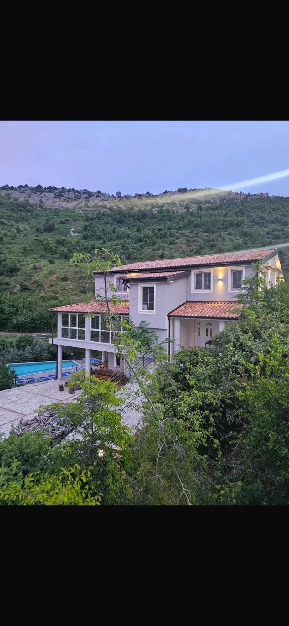 Qyteza Guest House & Camping ชโคเดอร์ ภายนอก รูปภาพ